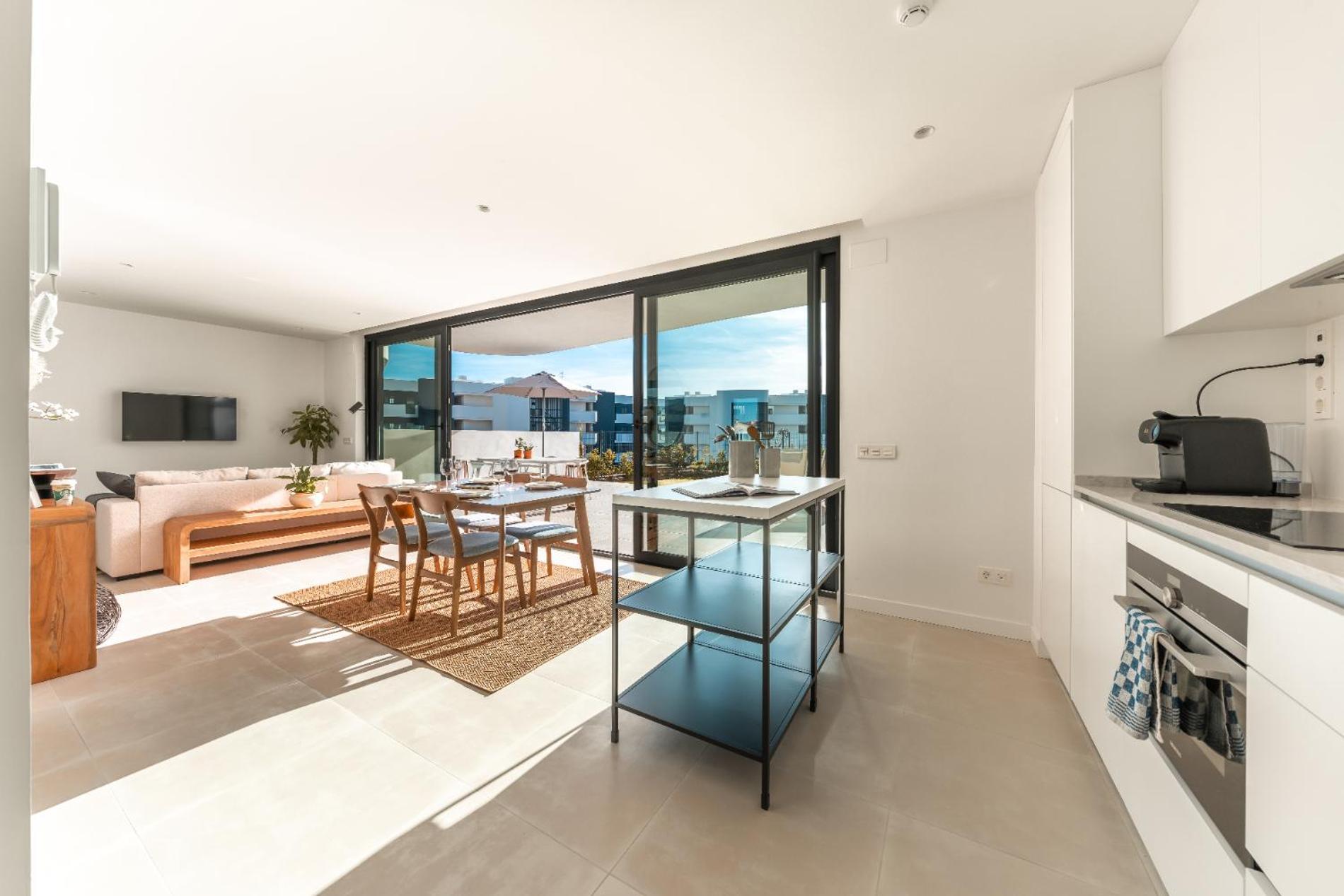 Higueron West Collection - The Poolside Garden By Hwpc Huoneisto Fuengirola